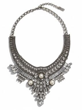 Stunning Boho Tribal Collar Bib Necklace | Silver & Pearl Statement Piece